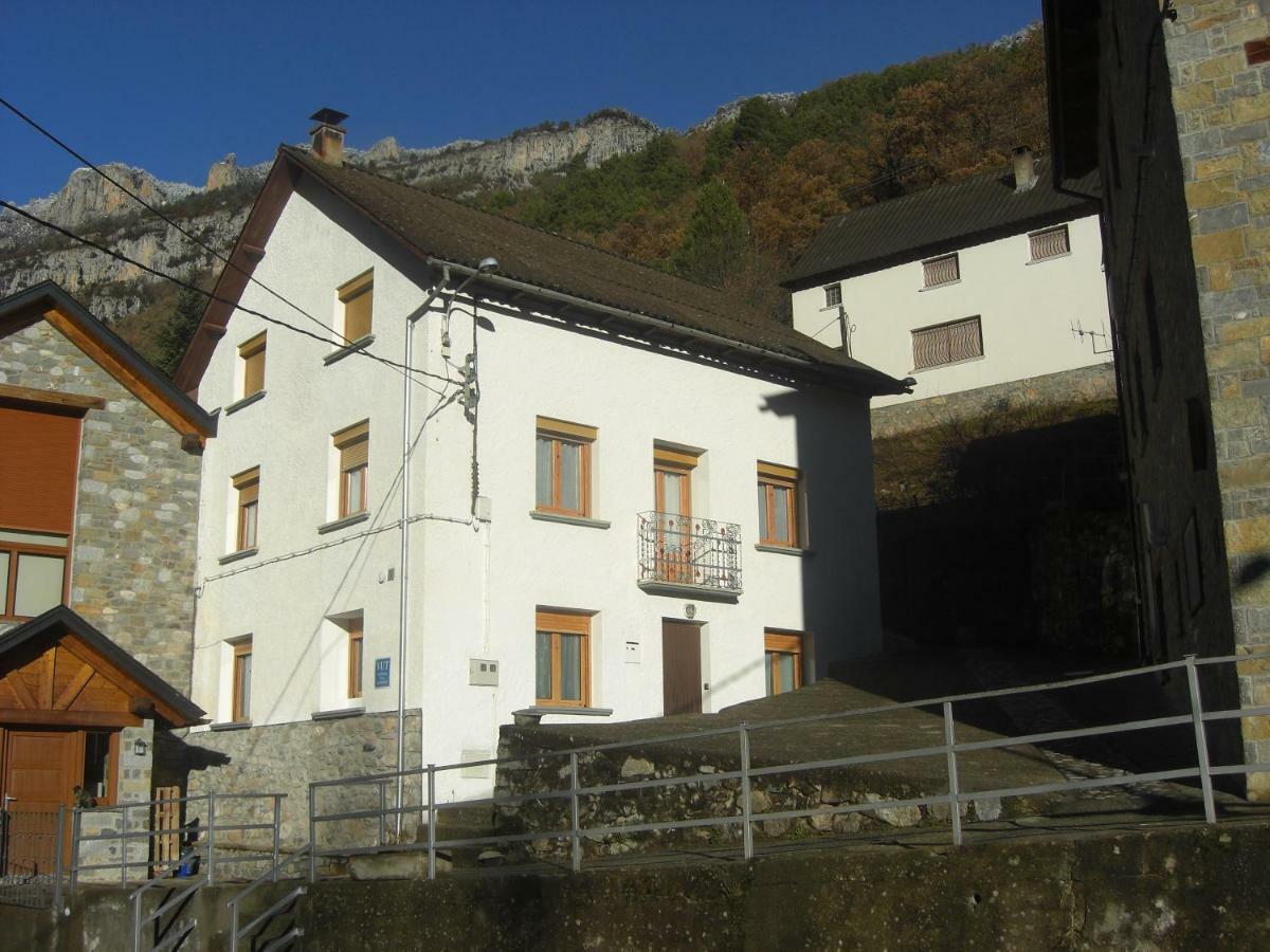 Vivienda Lanzon Villa Salinas de Bielsa Exterior photo